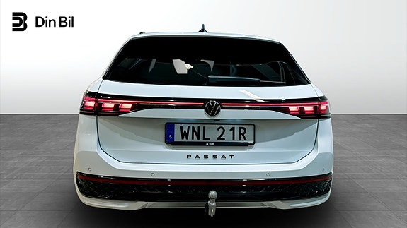 Volkswagen Passat 5 of 5