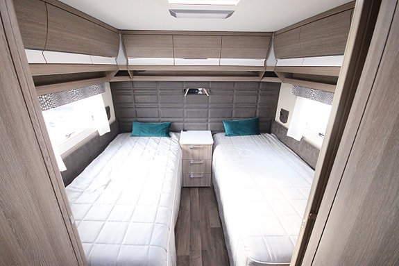 Kabe Royal 560 GLE KS (Ring för visning) 7 of 17