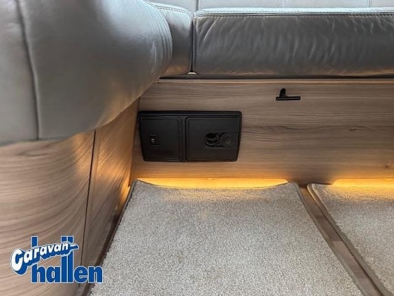 Kabe Imperial 600 CXL KS (Mover/Solcell/Lithium) 4 of 5