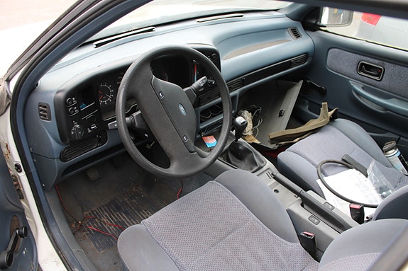 Ford Scorpio 3 of 5