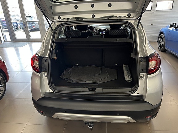 Renault Captur 5 of 5