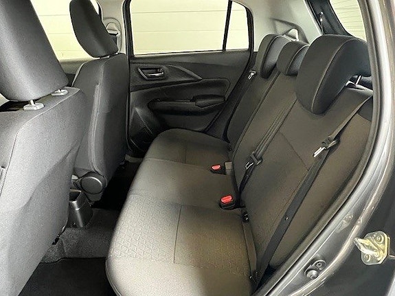Suzuki Swift 5 of 5