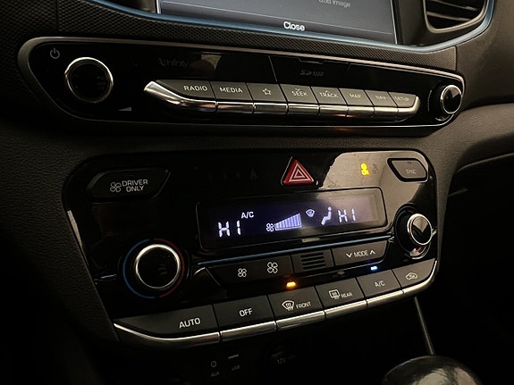 Hyundai IONIQ 20 of 30
