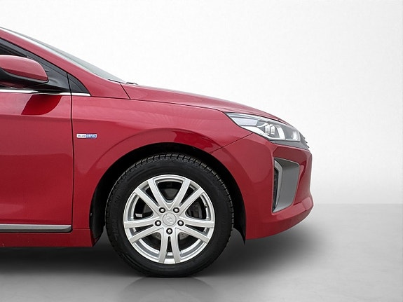 Hyundai IONIQ 29 of 30
