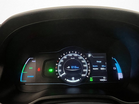 Hyundai IONIQ 14 of 30