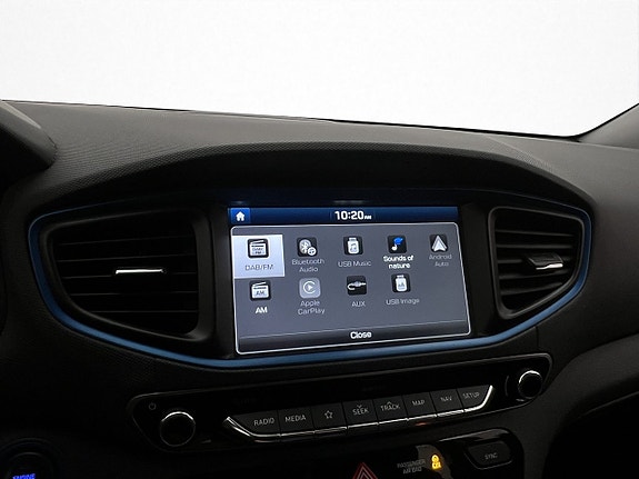 Hyundai IONIQ 19 of 30