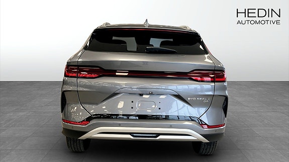 BYD Seal U 7 of 9