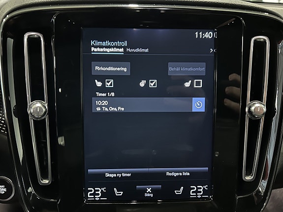 Volvo XC40 24 of 27
