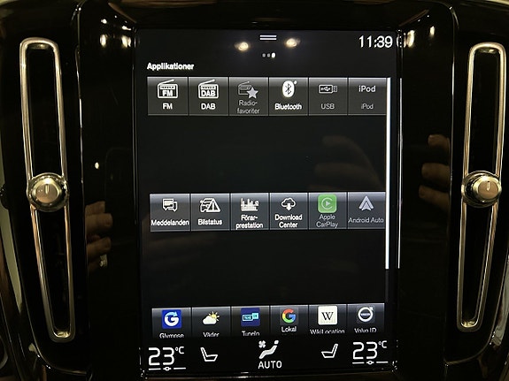 Volvo XC40 23 of 27