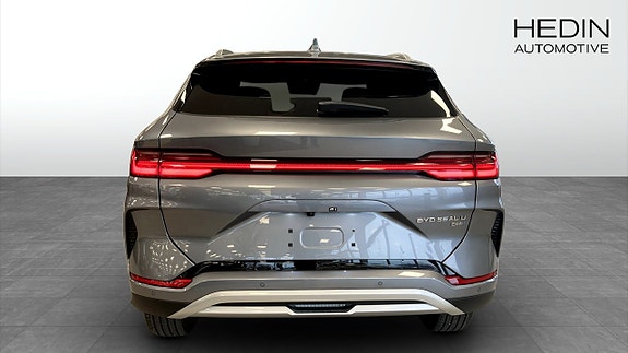 BYD Seal U 7 of 9