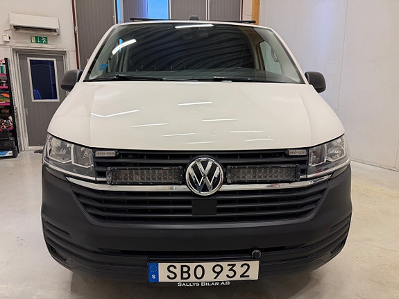 Volkswagen Transporter 9 of 14
