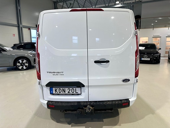 Ford Transit Custom 5 of 17
