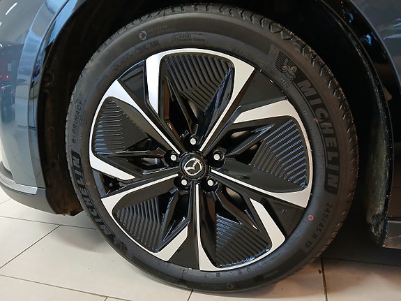 Mazda 6e 16 of 16