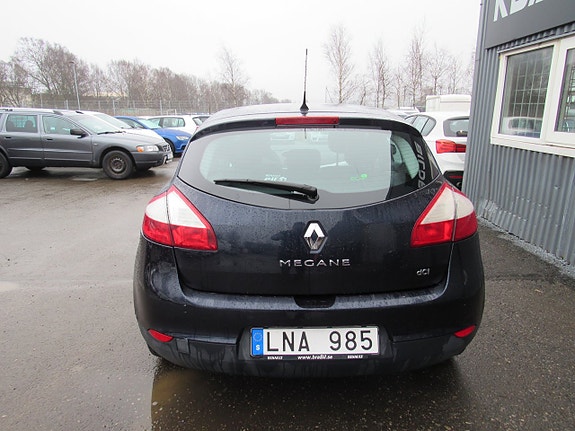 Renault Megane III 6 of 17