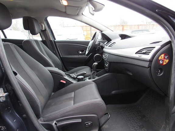 Renault Megane III 10 of 17