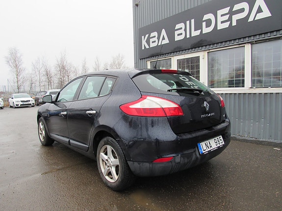 Renault Megane III 7 of 17