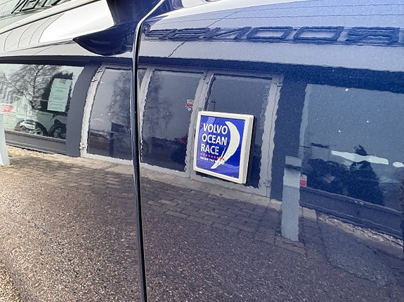 Volvo V40 7 of 19
