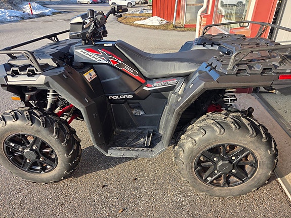 Polaris Sportsman XP1000 Stealth Black