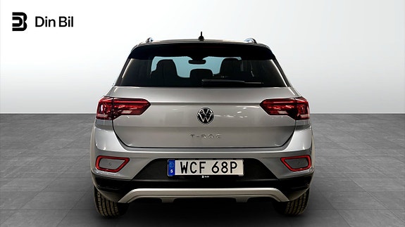 Volkswagen T-Roc 5 of 12
