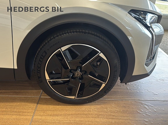Peugeot 408 3 of 17