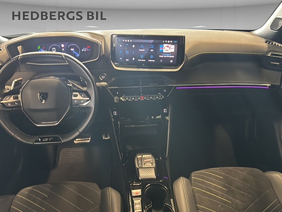 Peugeot 2008 16 of 17