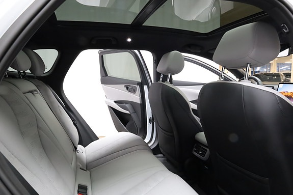 BYD Seal 6 22 of 29
