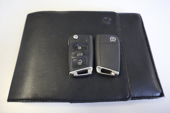 Volkswagen Tiguan 27 of 27