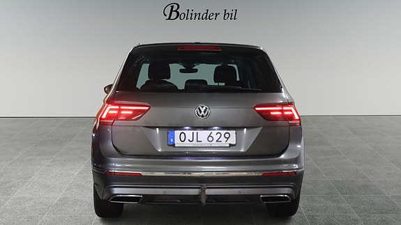 Volkswagen Tiguan 5 of 27