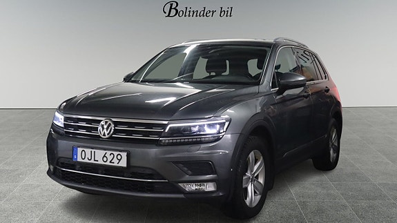 Volkswagen Tiguan 3 of 27