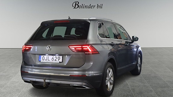 Volkswagen Tiguan 6 of 27