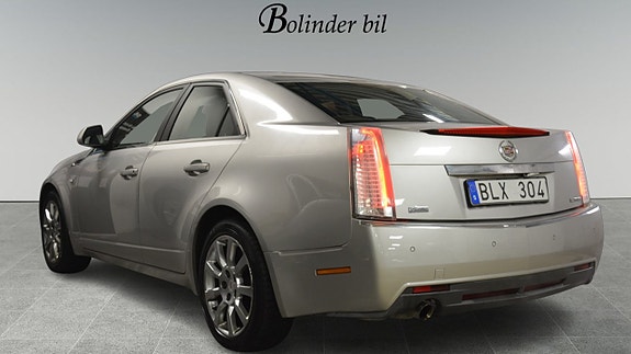 Cadillac CTS 4 of 13