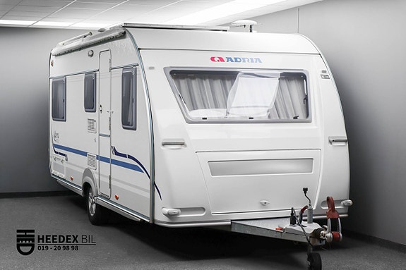 Adria Adora 512 UL ALDE Golvvärme Solcell Markis Förtält Toppskick 1-ägare
