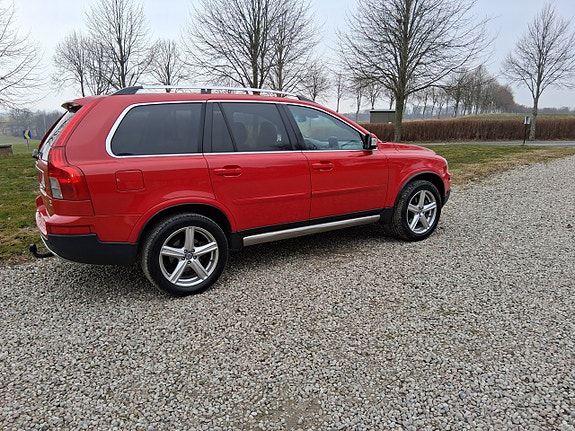 Volvo XC90 6 of 10