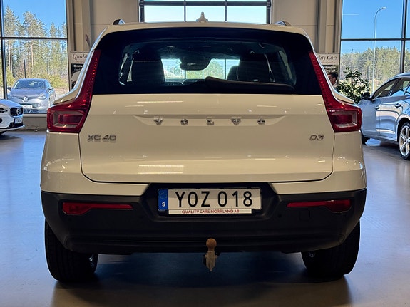 Volvo XC40 5 of 5