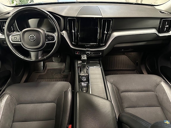 Volvo XC60 9 of 17