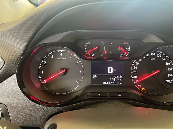 Opel Crossland X 13 of 13