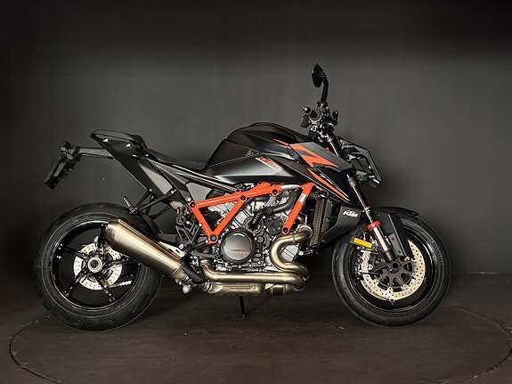 KTM 1390 Super Duke R