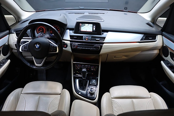 BMW 218 22 of 28