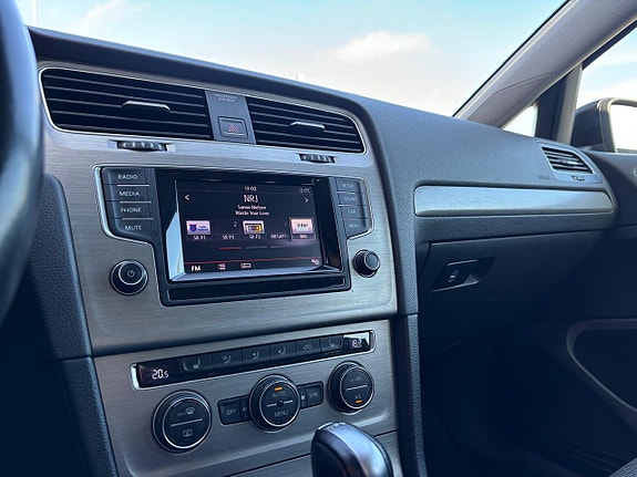 Volkswagen Golf I 13 of 20