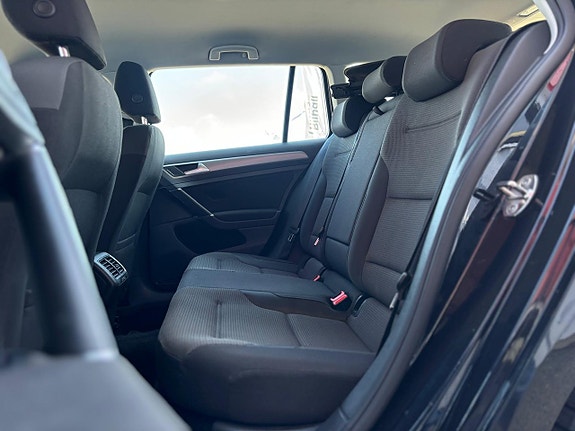 Volkswagen Golf I 19 of 20