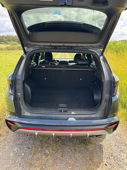 Hyundai Tucson 12 of 12
