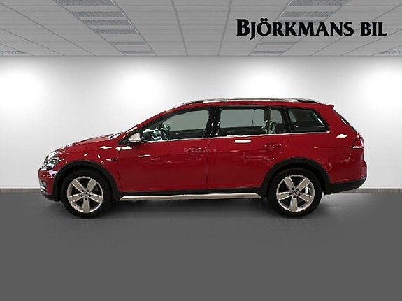Volkswagen Golf Alltrack 4 of 16