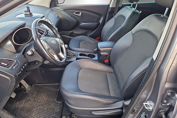 Hyundai ix35 4 of 15