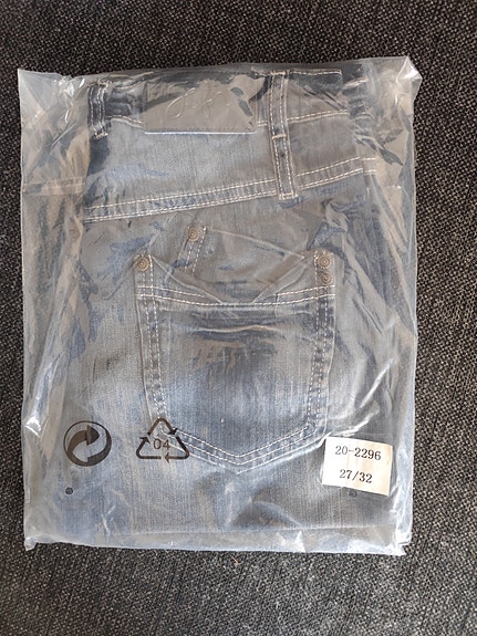 Product image 12 of 16