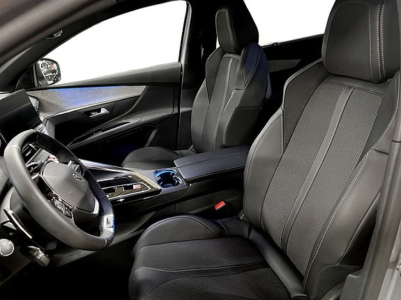 Peugeot 5008 5 of 5