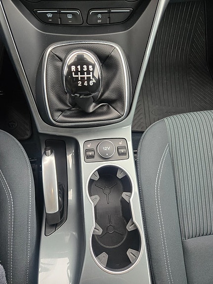 Ford C-Max 22 of 22