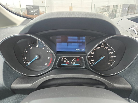 Ford C-Max 19 of 22
