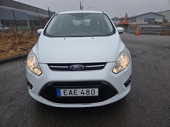 Ford C-Max 9 of 22