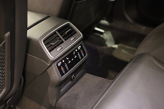 Audi A6 12 of 25