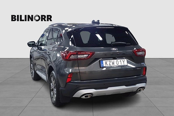 Ford Kuga 3 of 5